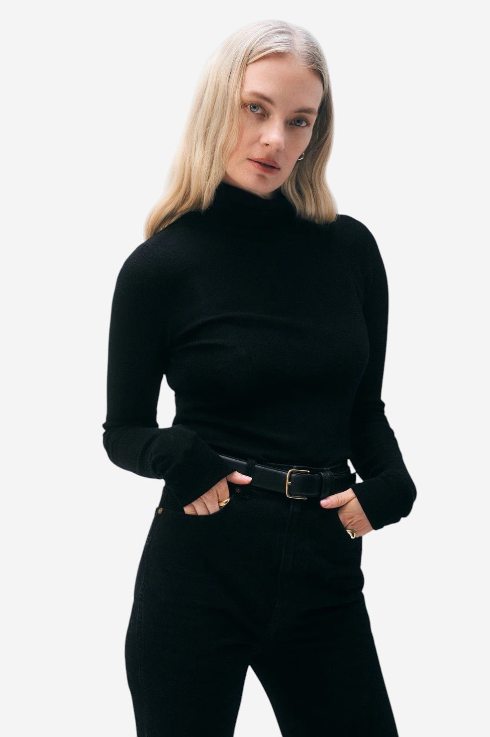 Superfine Cashmere Blend Turtleneck - Black